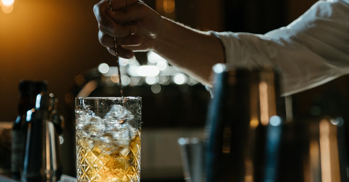 Attentiveness and Expertise: Key Service Aspects in Sydney's Cocktail Bars