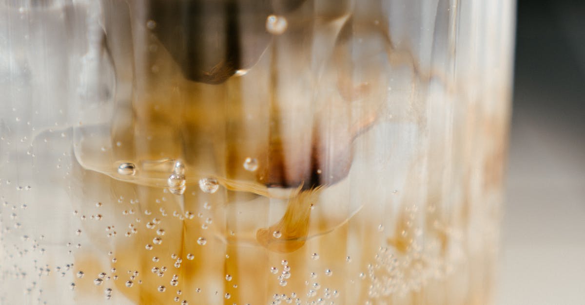 Signature Cocktails of Sydney’s Speakeasy Scene
