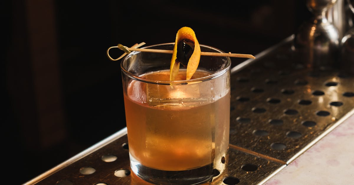 Top Affordable Cocktail Bars in Sydney for Budget-Friendly Nights Out